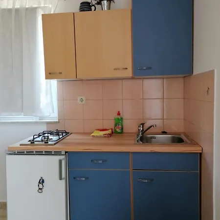 Maslenik Kemp Krk Town